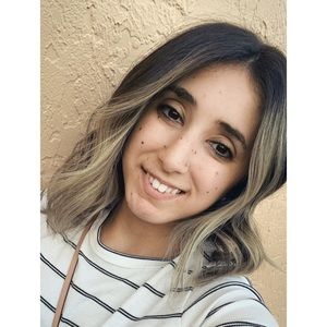 Meet your Posher, Nicole